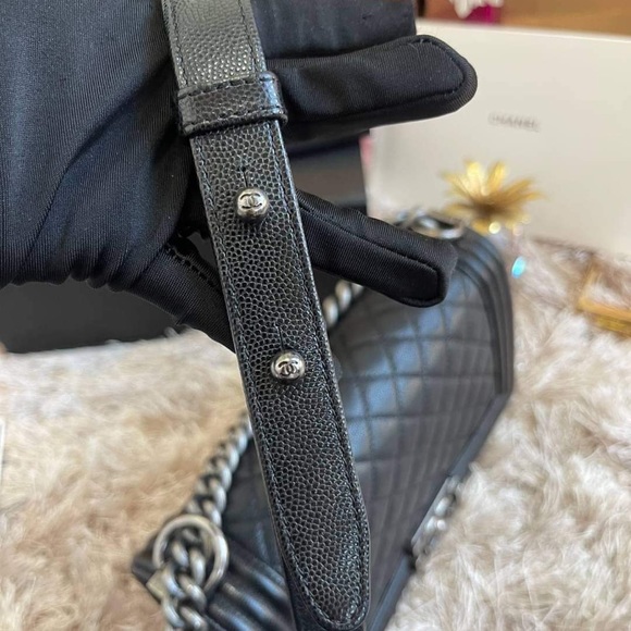 Authentic Chanel Boy 10 Caviar - Picture 13 of 16